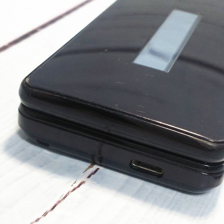 Softbank 805SH SHARP AQUOS ��������3 �֥�å�  822
