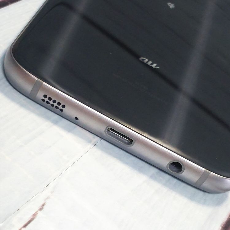 au Galaxy S7 edge SCV33 �֥�å����˥���  816