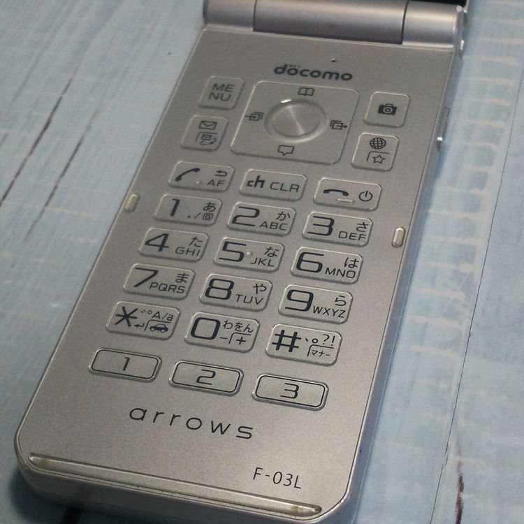 docomo arrows �ٻ��� �������� F-03L ����С�  188