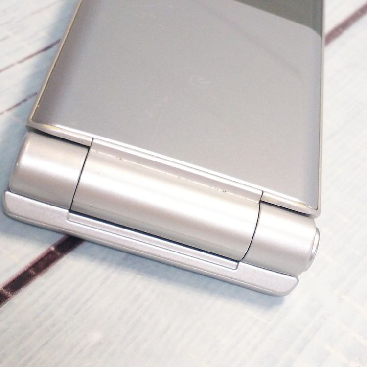 docomo arrows �ٻ��� �������� F-03L ����С�  671