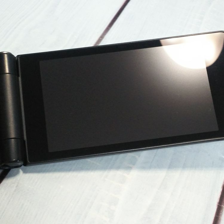 docomo arrows �ٻ��� �������� F-03L �֥�å�  700