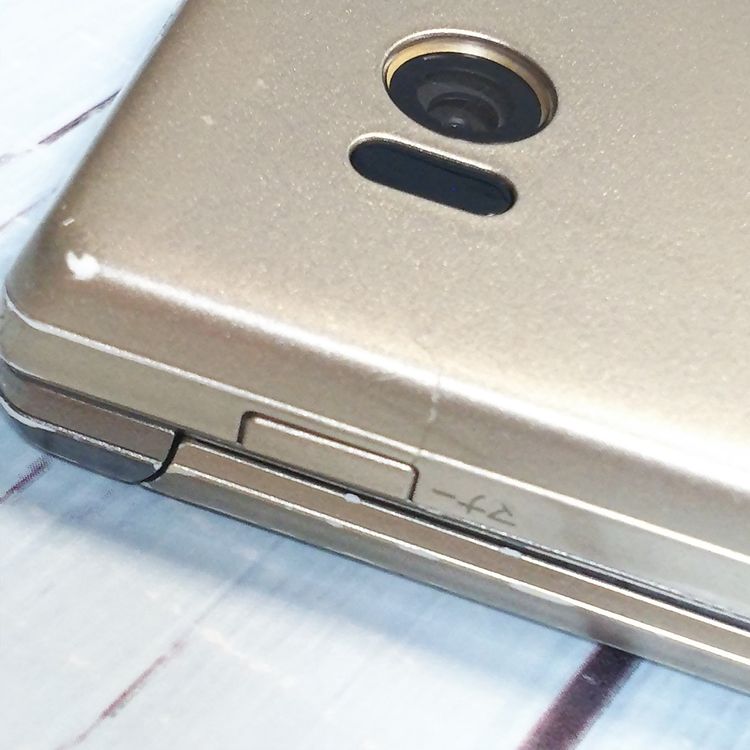 au SHARP AQUOS K SHF34 �����ѥ󥴡���� [������]  207