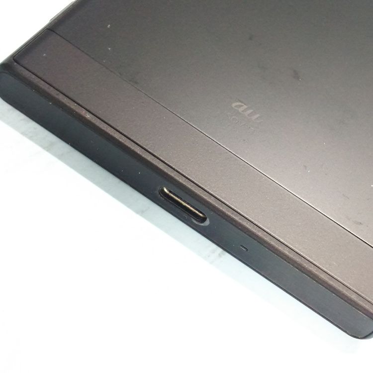 SONY Xperia XZs SOV35 au �֥�å�  734