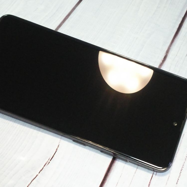 au Galaxy A20 SCV46 Black  004