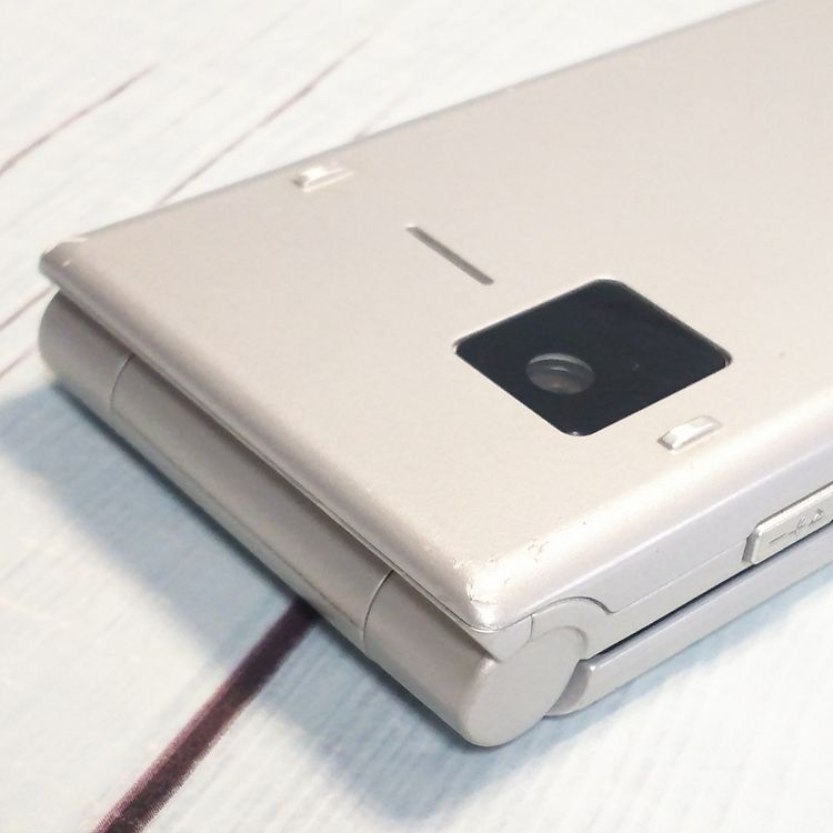 docomo arrows �ٻ��� �������� F-03L ����С�  035