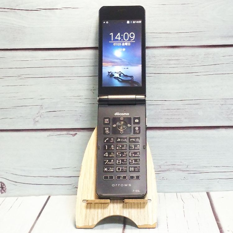 docomo arrows ٻ  F-03L ֥å  641