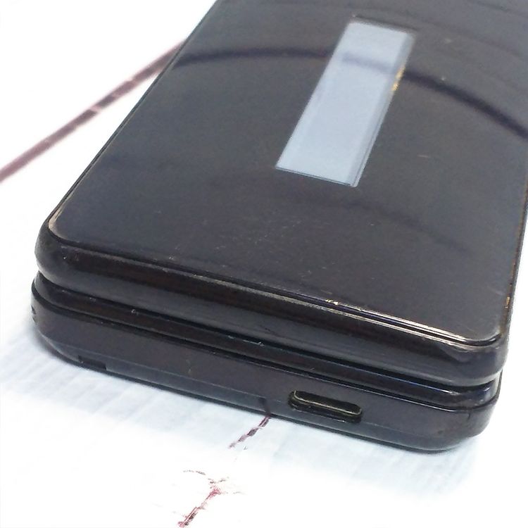 docomo SH-02L AQUOS SHARP �������� �֥�å�  090