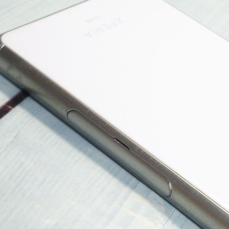 docomo Xperia Ace SO-02L �ۥ磻��  005