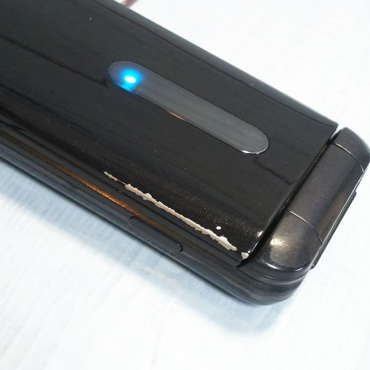 KYOCERA au GRATINA 4G BLACK KYF31  969