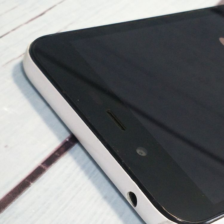 SHARP Softbank AQUOS sense basic 702SH �ۥ磻��  854