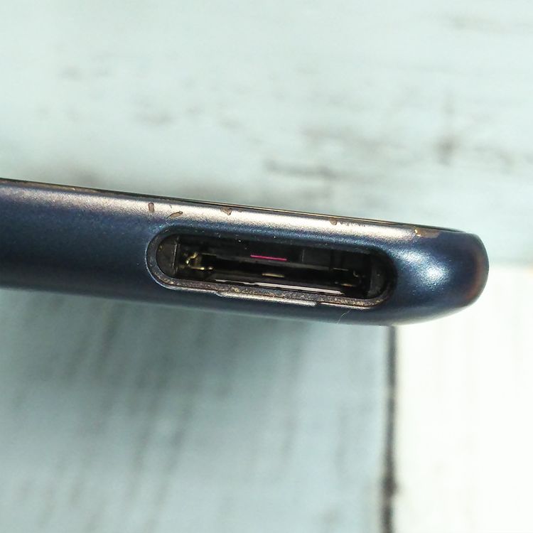 docomo arrows Be3 F-02L �֥�å�  389