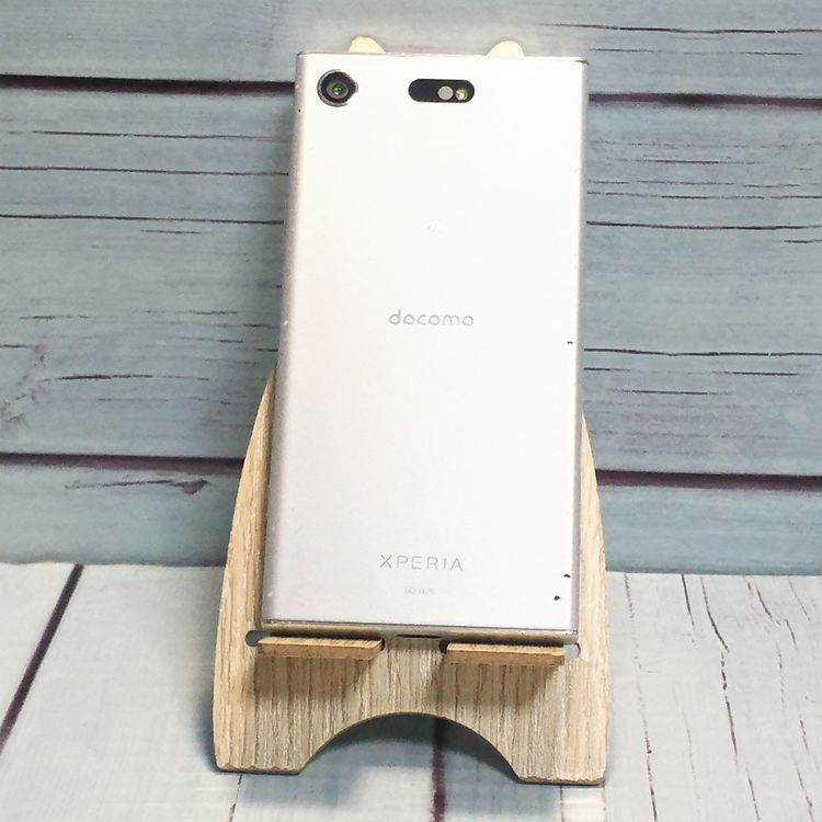 docomo Xperia XZ1 Compact SO-02K white 739