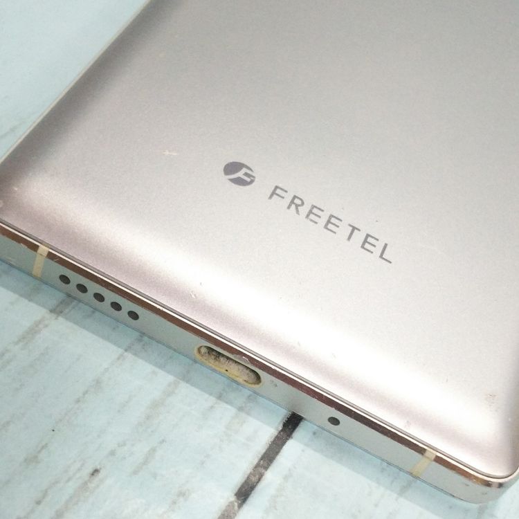 FREETEL RAIJIN �ۥ磻�� ���  226