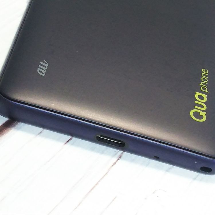 au Qua phone QZ ������ KYV44 ����ǥ���  954