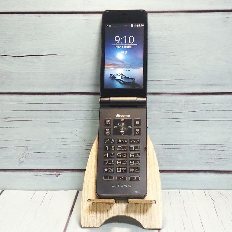 docomo arrows �ٻ��� �������� F-03L �֥�å�  155