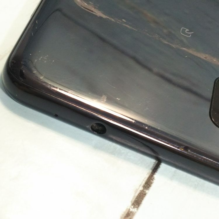 au Galaxy A21 SCV49 �֥�å�  327