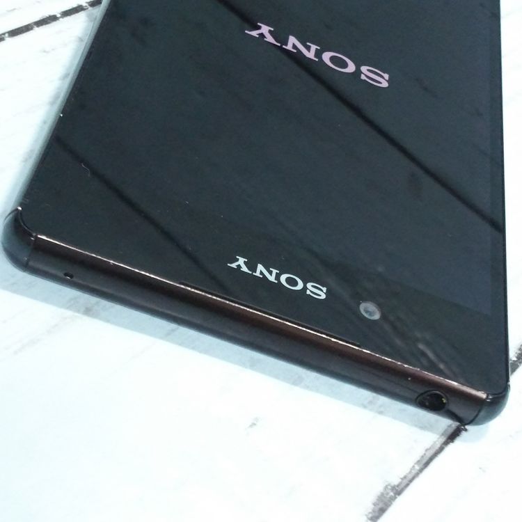 SONY au Xperia Z4 SOV31 Black  181