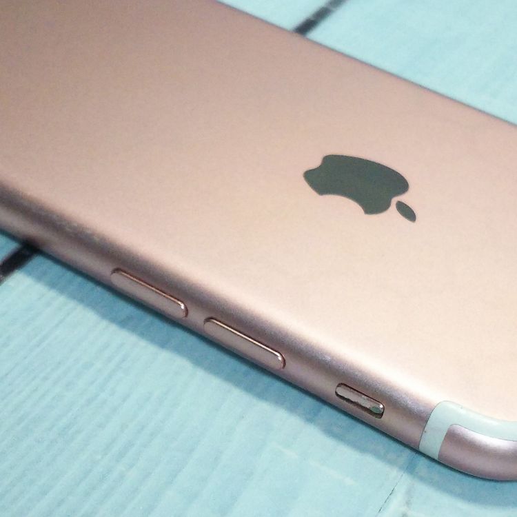 SoftBank iPhone7 32GB �������������  694