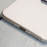 au iPhoneSE2 64GB �ۥ磻��  277