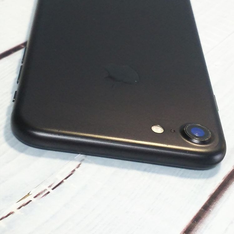 SoftBank iPhone7 32GB �֥�å�  039