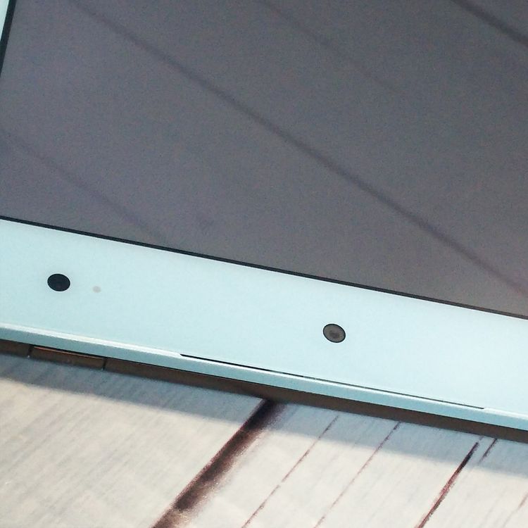 au KYOCERA Qua tab QZ8 ���祳�ߥ�� KYT32  572