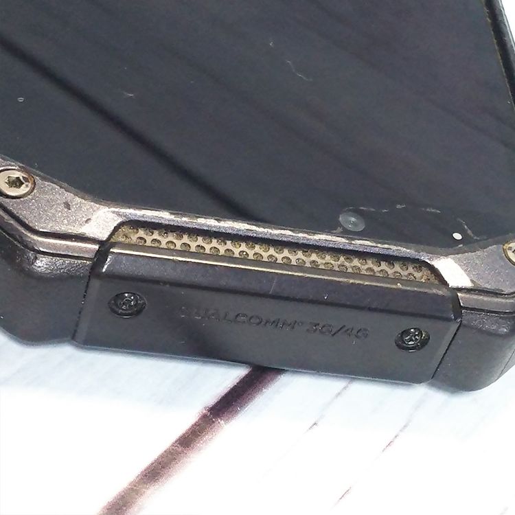 au ������ TORQUE G04 �֥�å� KYV46  698