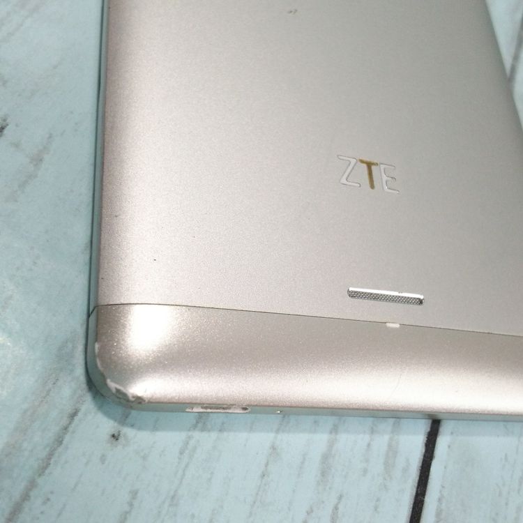 ZTE Blade V580 ����С�  730