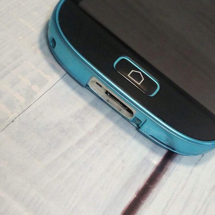 docomo �ٻ��� F-03K �餯�餯���ޡ��ȥե��� me blue �֥롼  125