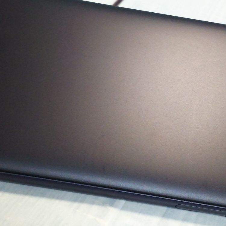 au Qua phone QZ ������ KYV44 ����ǥ���  923