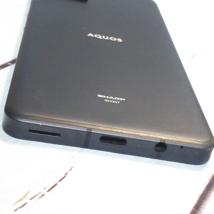 au AQUOS sense6s SHG07 �֥�å�  351
