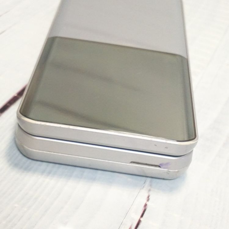 docomo arrows �ٻ��� �������� F-03L ����С�  636