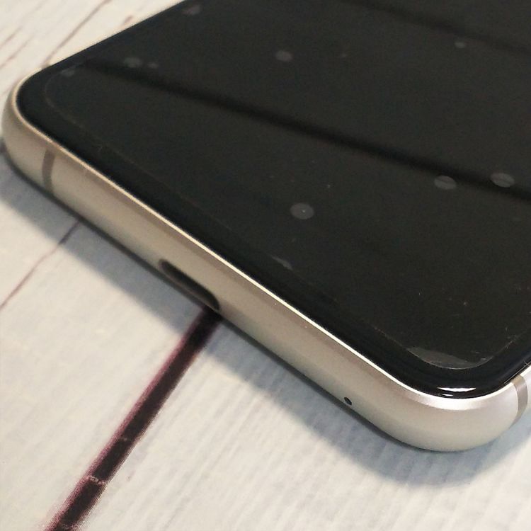 au SHARP AQUOS sense3 basic SHV48 ����С�  005