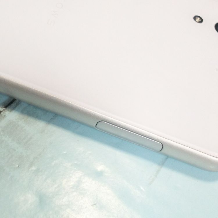 docomo arrows Be F-04K White �ۥ磻��  814