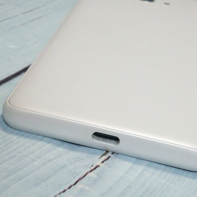 Y!mobile ������ ���󤿤󥹥ޥ�2+ A201KC �ۥ磻��  897