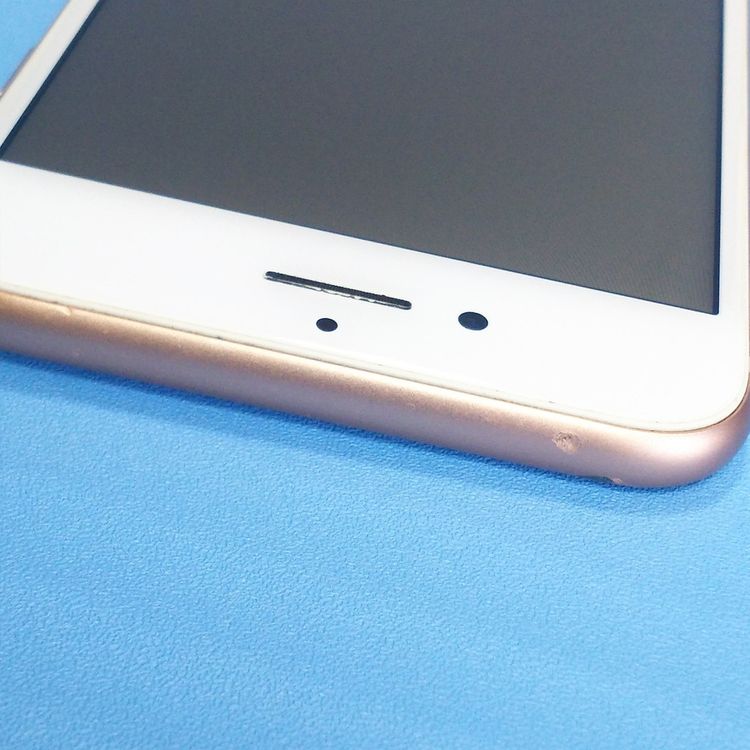 au iPhone8 64GB �������  665
