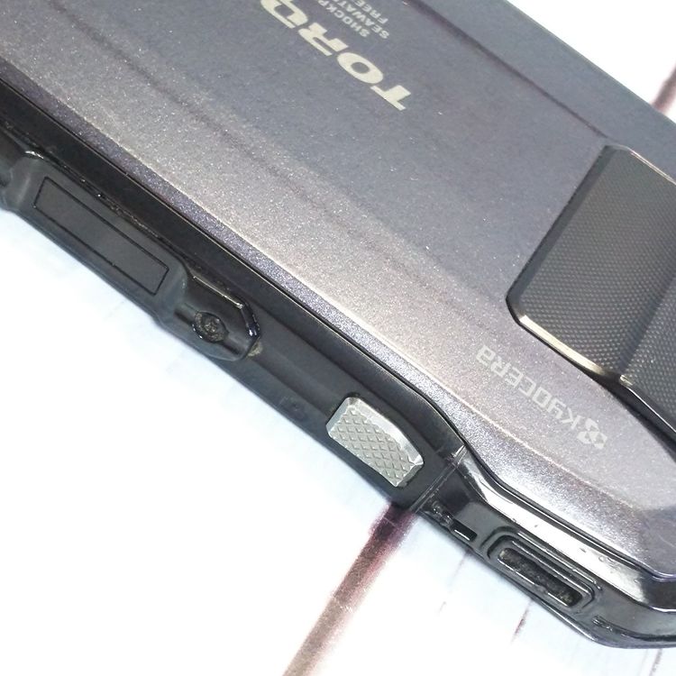 au ������ TORQUE G04 �֥�å� KYV46  315