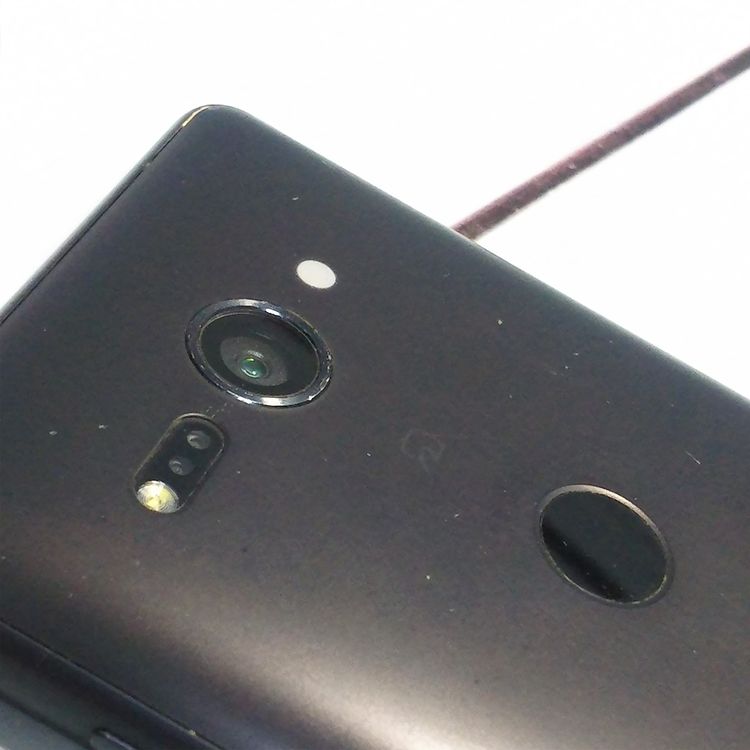 docomo Xperia XZ2 Compact SO-05K �֥�å�  483