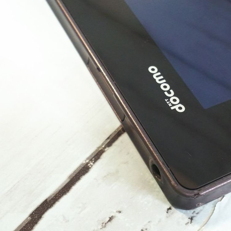 docomo arrows Tab F-02K Black �֥�å�  525