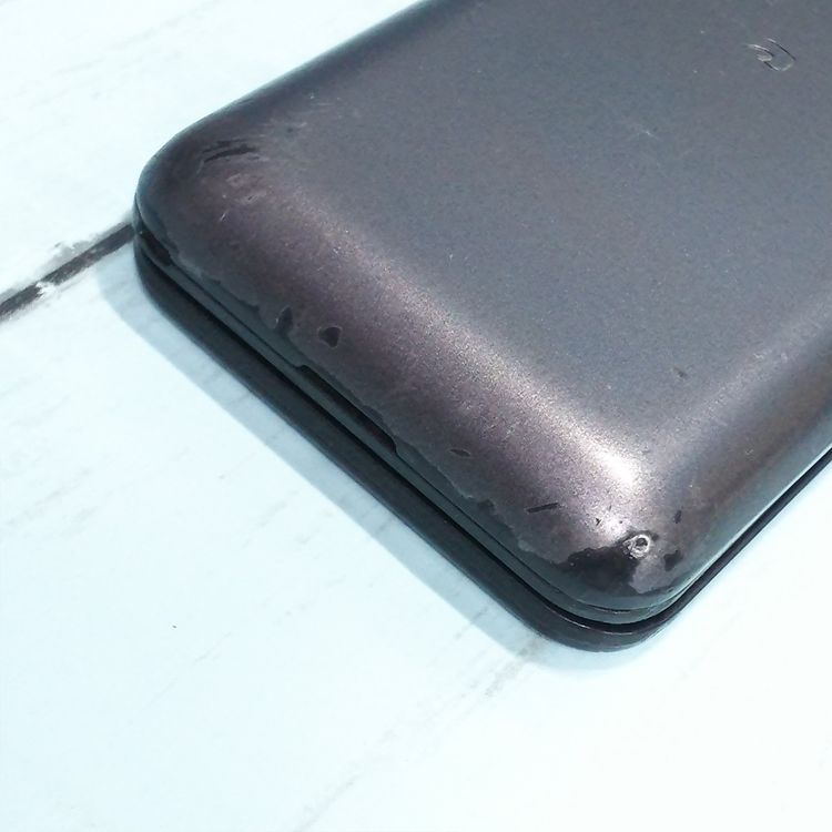 KYOCERA au GRATINA 4G BLACK KYF31 [������]  927