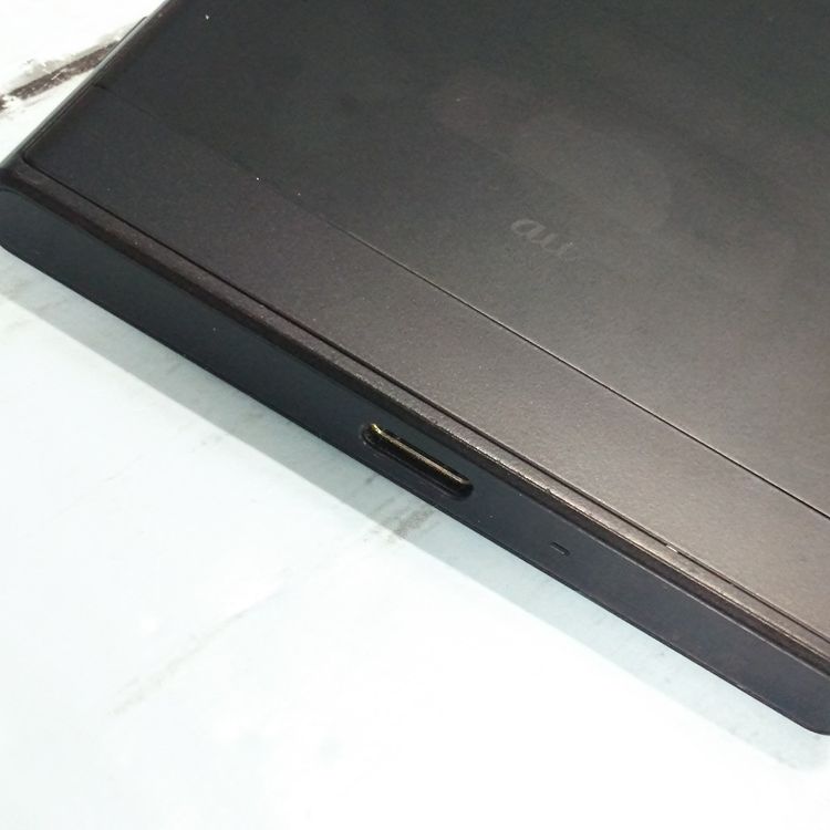 SONY Xperia XZs SOV35 au �֥�å�  686