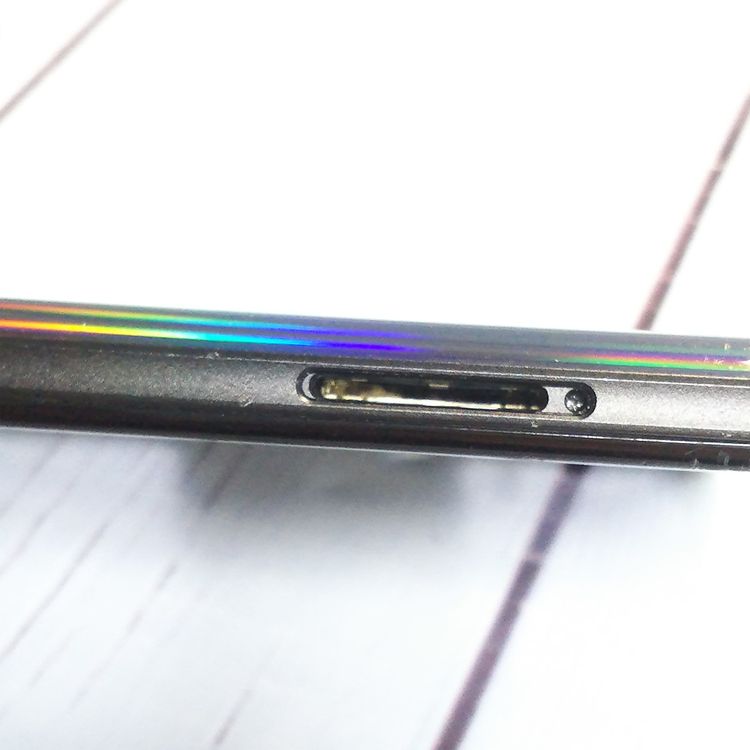 AQUOS R docomo 5G SHARP SH-51A �֥�å� [������]  010