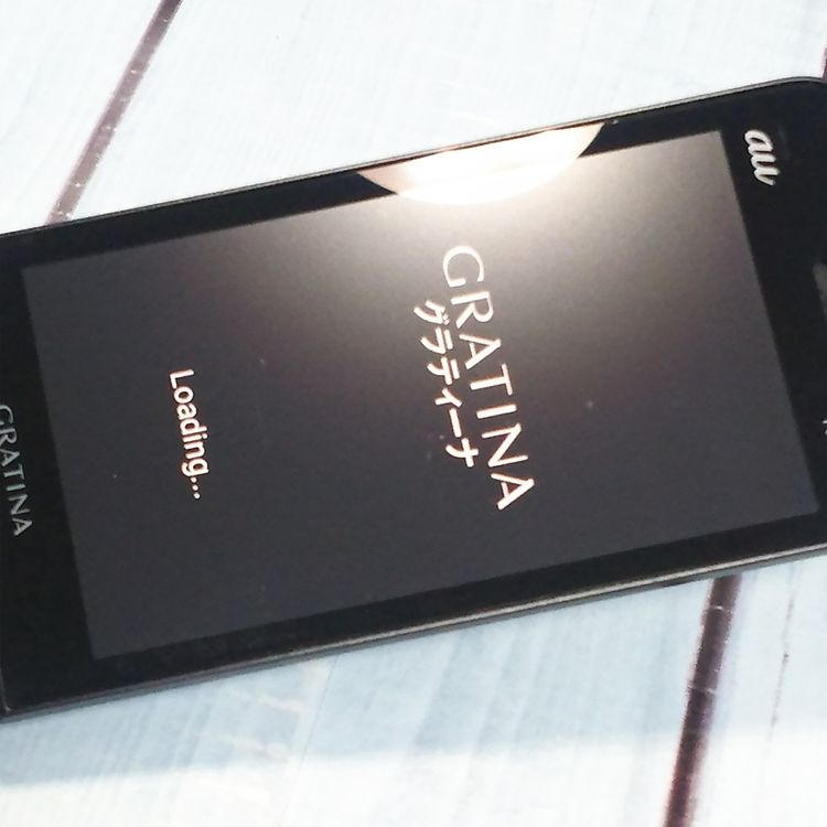 au GRATINA KYF42 �֥�å� ������ SIM���å�  018