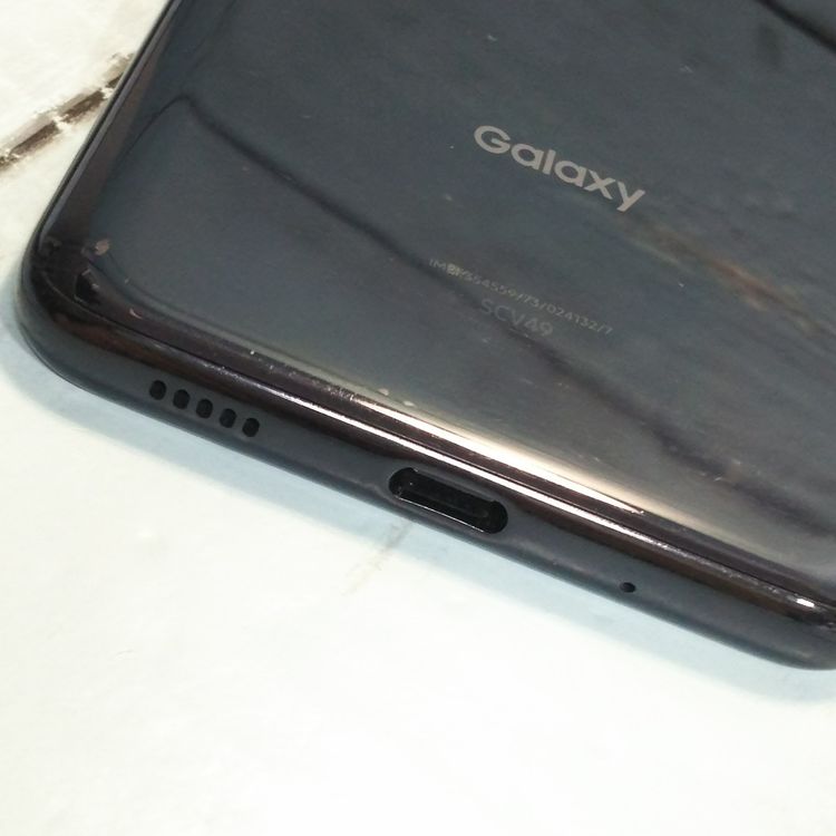 au Galaxy A21 SCV49 �֥�å�  327