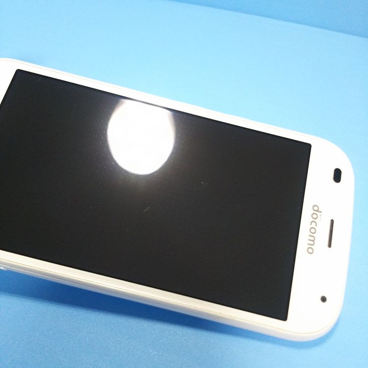 docomo �餯�餯���ޡ��ȥե��� F-42A �ۥ磻��  221
