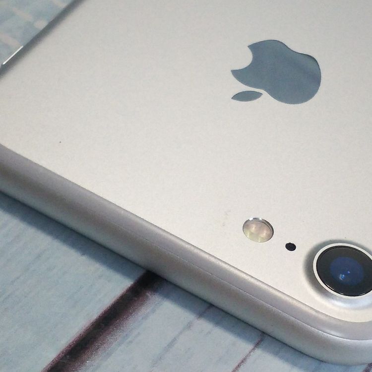 au iPhone7 128GB ����С�  703