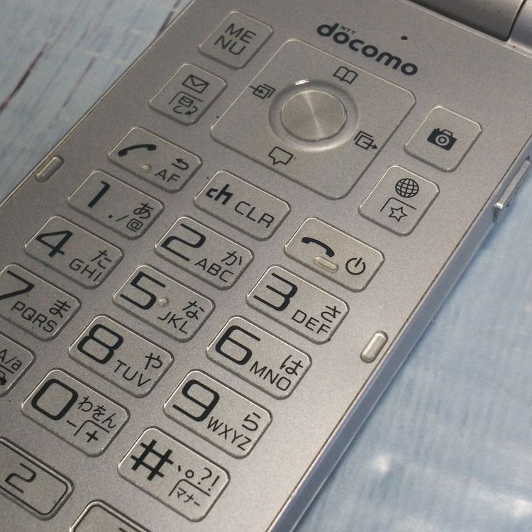 docomo arrows �ٻ��� �������� F-03L ����С�  894