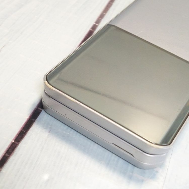 docomo arrows �ٻ��� �������� F-03L ����С�  103