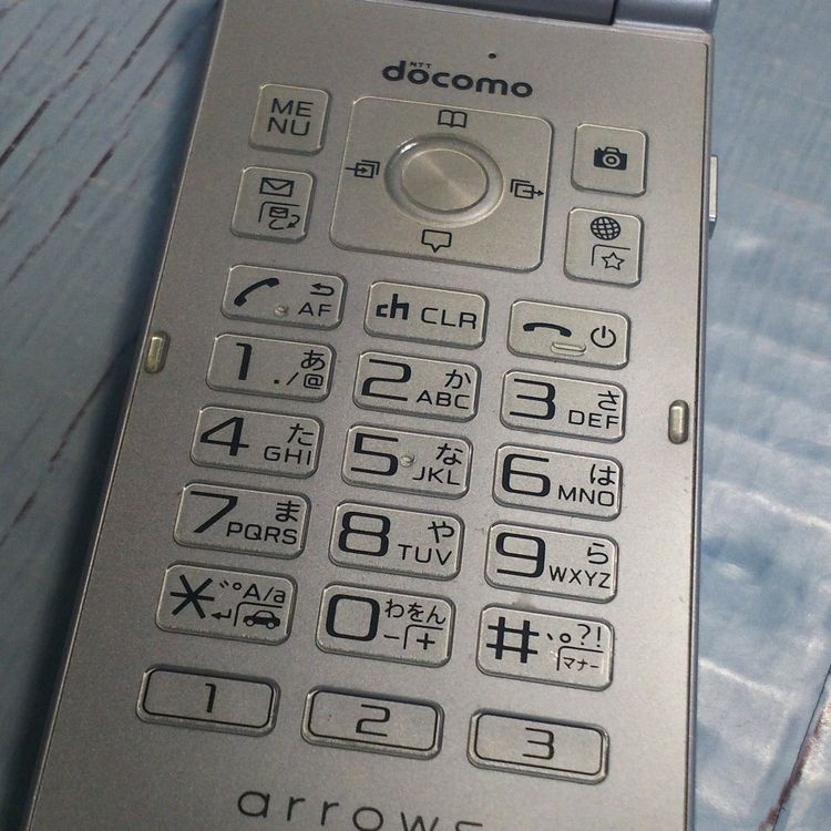 docomo arrows �ٻ��� �������� F-03L ����С� [������]  096