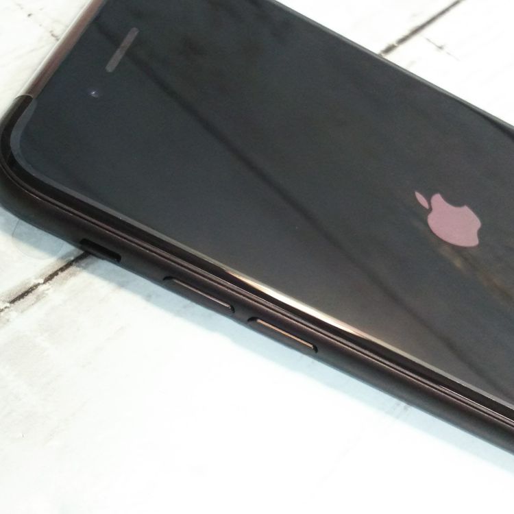 au iPhone7 128GB �֥�å� ����Ʊ����  �ۤܿ��� 162
