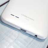 LG�Ż� au LG it LGV36 Pearl White  753